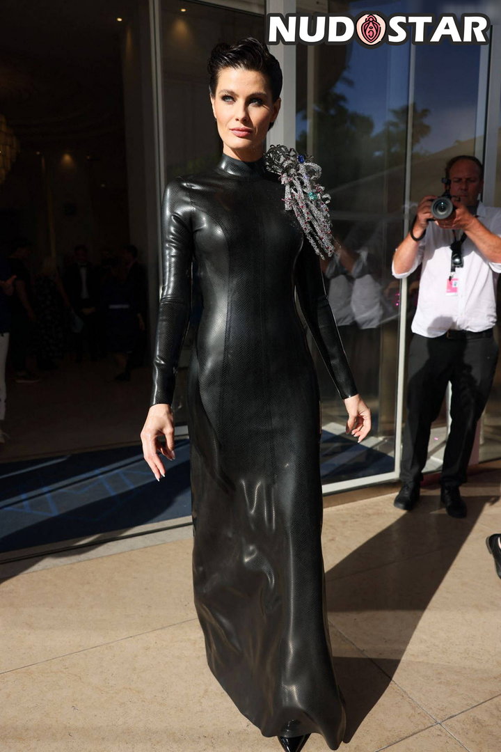 Isabeli Fontana Leaked Photo 11