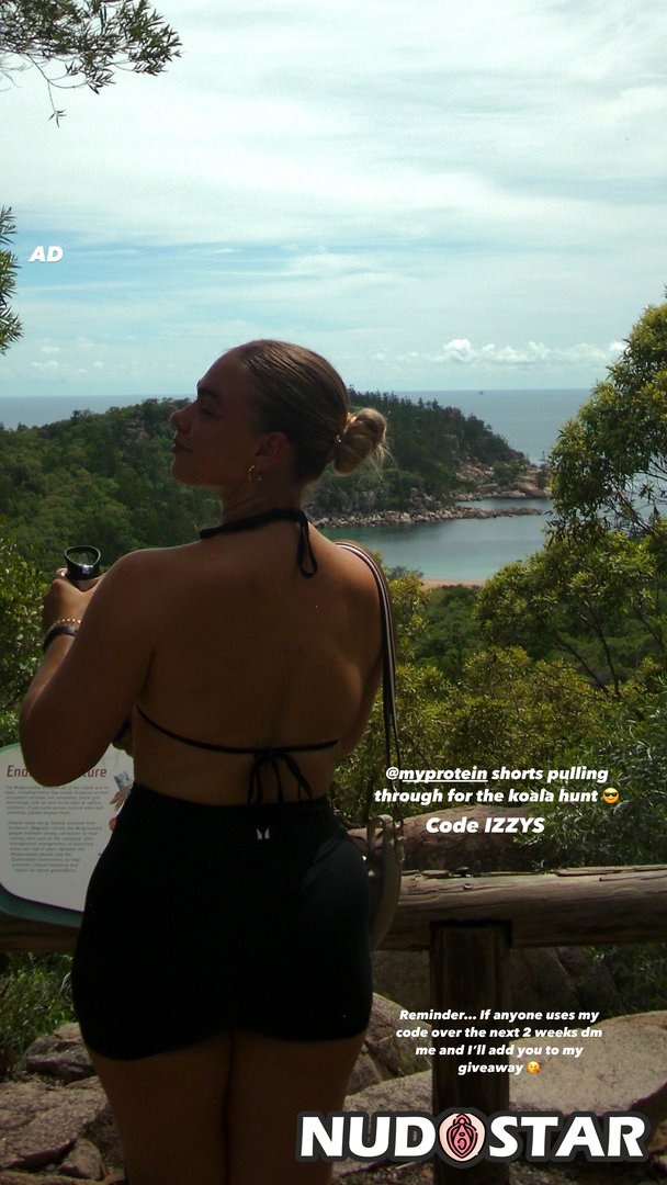 Izzy Swin Leaked Photo 11