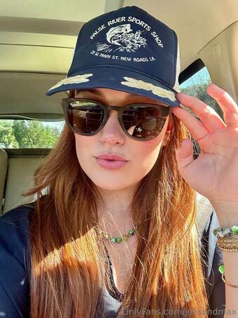 Jess & Max Nude Leaks OnlyFans Photo 19