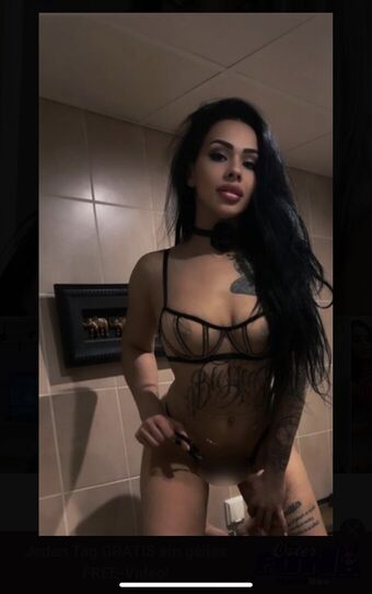 Sonia96.6 Nude Leaks OnlyFans Photo 1
