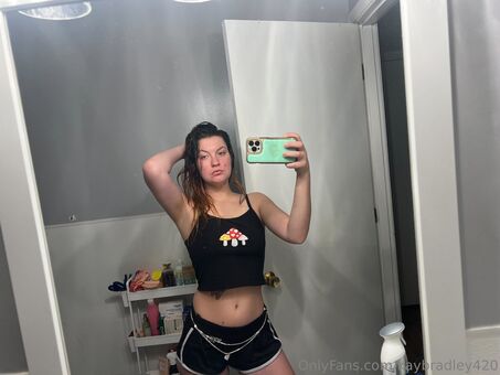 kaybradley420 Nude Leaks OnlyFans Photo 19