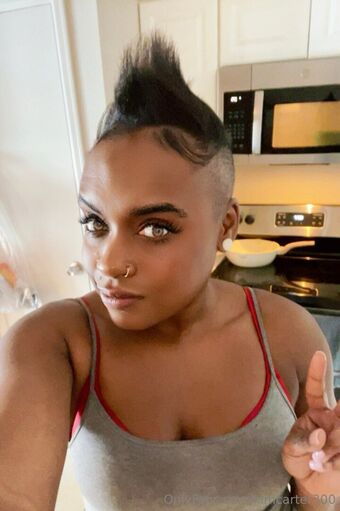 kimcarter300 Nude Leaks OnlyFans Photo 3