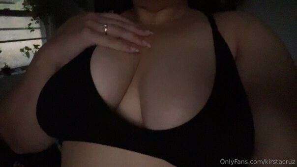 kirstacruz Nude Leaks OnlyFans Photo 9