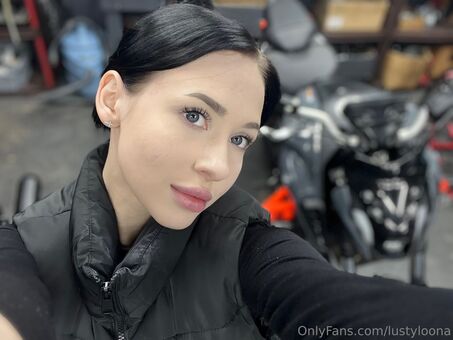 lustyloona Nude Leaks OnlyFans Photo 2