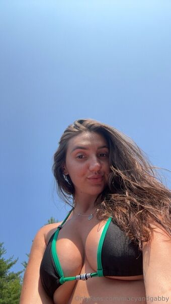 macyandgabby Nude Leaks OnlyFans Photo 2