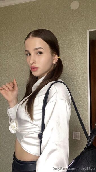 maryy_18 Nude Leaks OnlyFans Photo 24