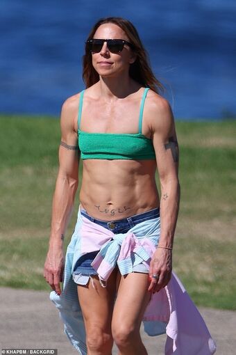 Melanie Chisholm Nude Leaks OnlyFans Photo 53