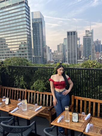 ReinaReinamichy Nude Leaks OnlyFans Photo 32