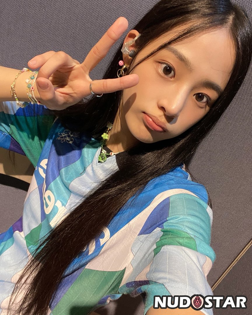 Minji Leaked Photo 12