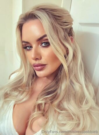 mistressbobbieb Nude Leaks OnlyFans Photo 15