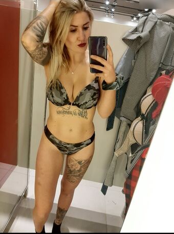 NI_C_IE Nude Leaks OnlyFans Photo 58