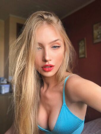 Sara Hardel Nude Leaks OnlyFans Photo 29