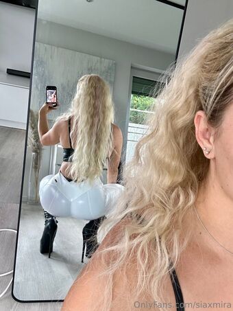 siaxmira Nude Leaks OnlyFans Photo 11