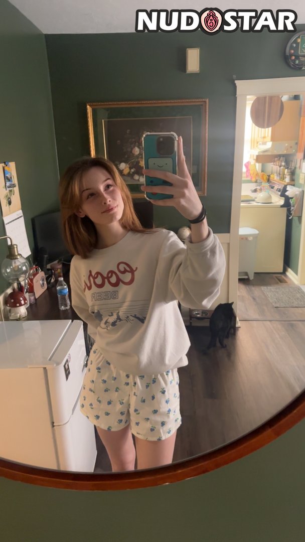 Soggyalien22 Leaked Photo 9