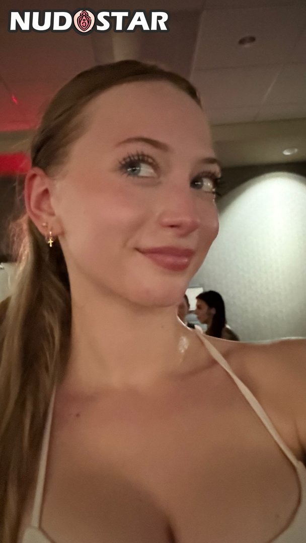 Sophia Diamond Leaked Photo 13