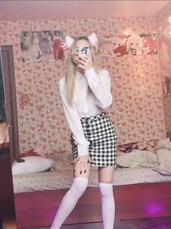 Sora4kawu, Sora_4ka, Emilyfluffy, Emily_Qween Nude Leaks OnlyFans Photo 16