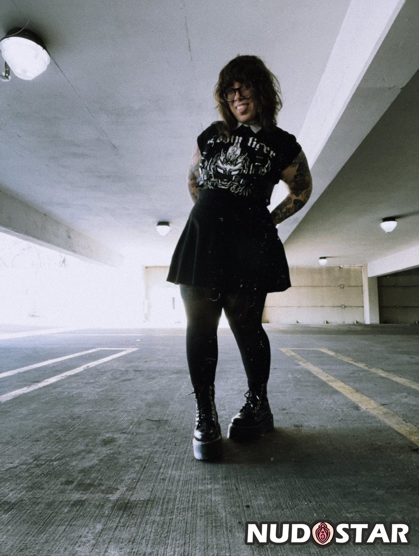 Stepstool Sarah Leaked Photo 10