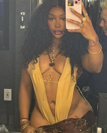 SZA Nude Leaks OnlyFans Photo 88