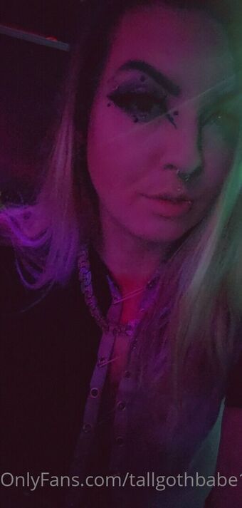 tallgothbabe14 Nude Leaks OnlyFans Photo 16