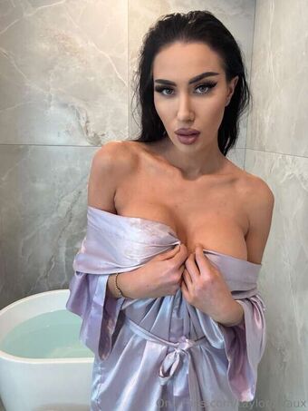 Taylor Jevaux Nude Leaks OnlyFans Photo 6