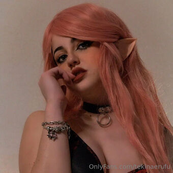 tekinaerufu Nude Leaks OnlyFans Photo 4