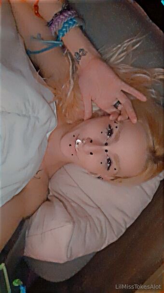 the.buzzing.banshee Nude Leaks OnlyFans Photo 7