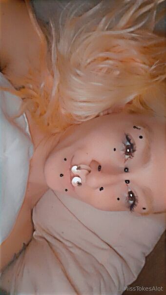 the.buzzing.banshee Nude Leaks OnlyFans Photo 8