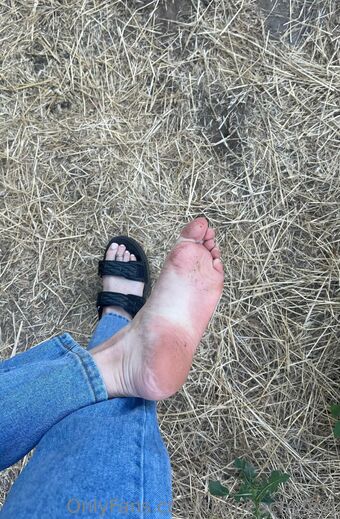 thepeachyfeet Nude Leaks OnlyFans Photo 18