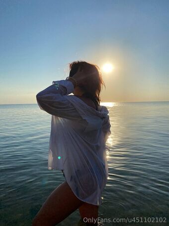 u451102102 Nude Leaks OnlyFans Photo 3