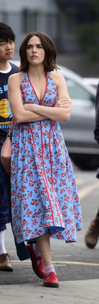 Zoey Deutch Nude Leaks OnlyFans Photo 342