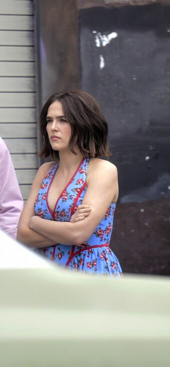 Zoey Deutch Nude Leaks OnlyFans Photo 346