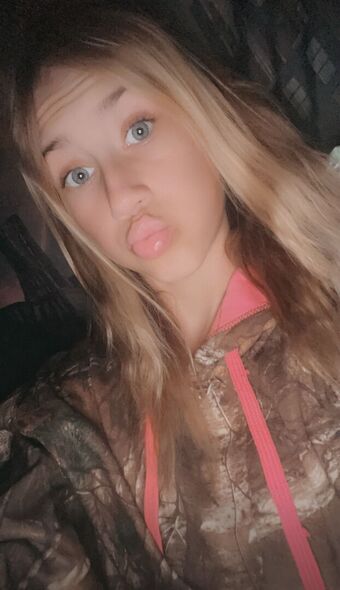 Emily Vantuyl Nude Leaks OnlyFans Photo 8