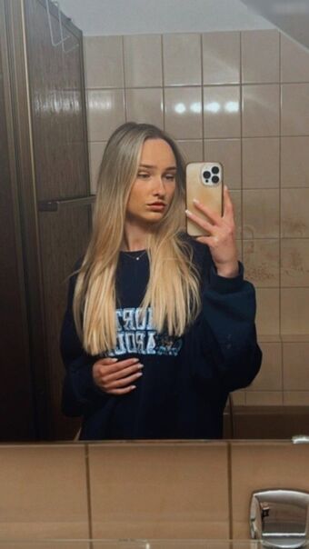 Lena Nude Leaks OnlyFans Photo 10