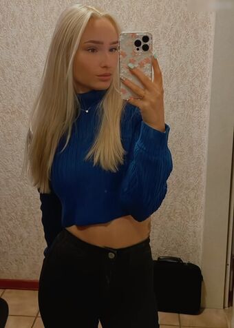 Lena Nude Leaks OnlyFans Photo 11