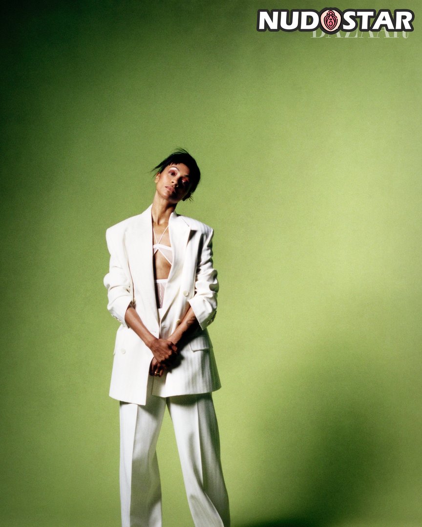 Zoe Saldana Leaked Photo 7