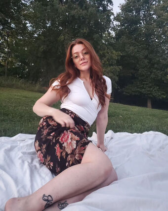 ashendeavorss Nude Leaks OnlyFans Photo 14