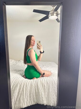 awwexis Nude Leaks OnlyFans Photo 18