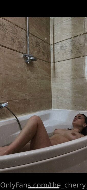 Cherry_on_the_cake Nude Leaks OnlyFans Photo 19