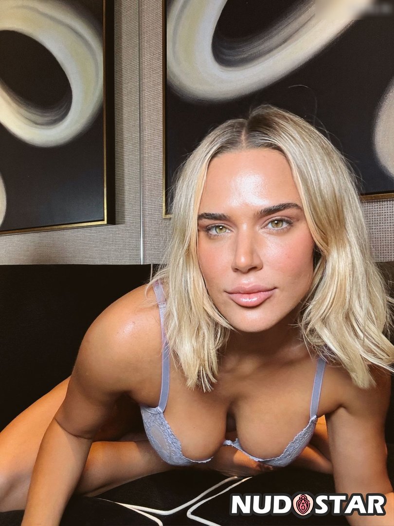 Cj Perry Aka Lana Leaked Photo 10