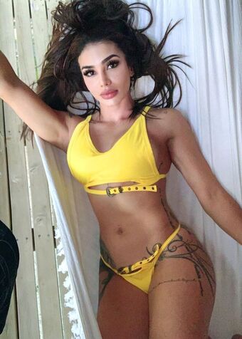 Karoline Rodríguez Nude Leaks OnlyFans Photo 12