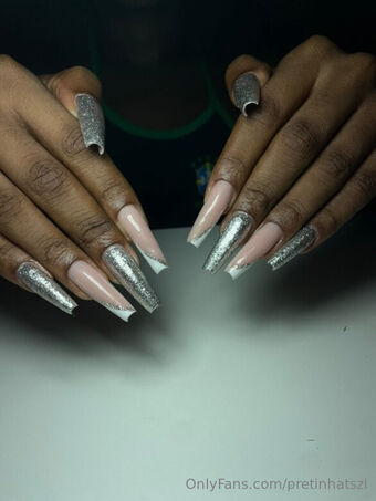 pretinhatszl Nude Leaks OnlyFans Photo 14