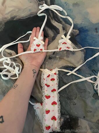 mackenziestith Nude Leaks OnlyFans Photo 46