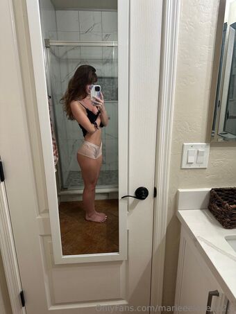 marieeeloveee2.0 Nude Leaks OnlyFans Photo 67