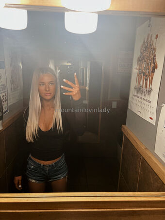 mountainlovinlady Nude Leaks OnlyFans Photo 13