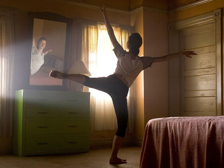 Summer Glau Nude Leaks OnlyFans Photo 53