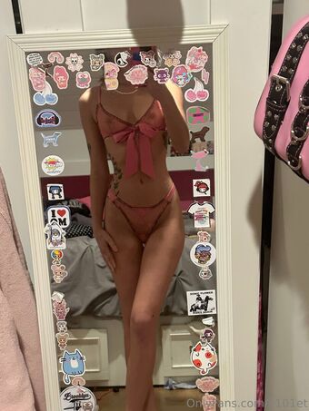 v101et Nude Leaks OnlyFans Photo 12