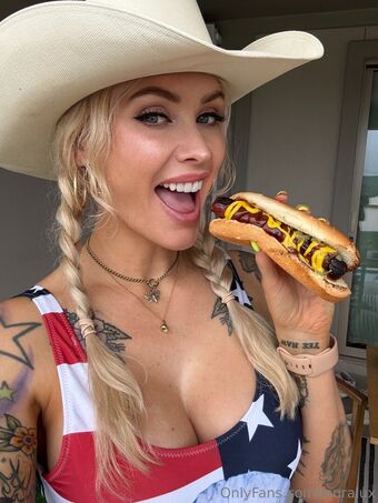 lauralux Nude Leaks OnlyFans Photo 3