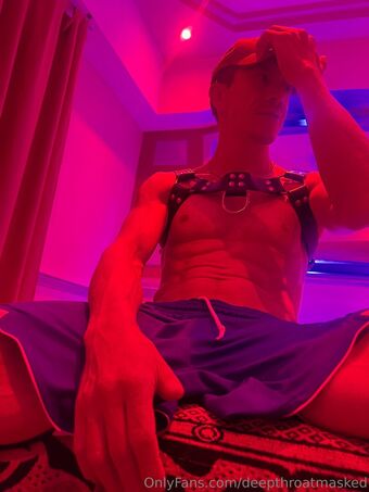 deepthroatmasked Nude Leaks OnlyFans Photo 17