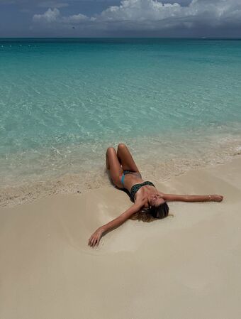 Emma Burnze Nude Leaks OnlyFans Photo 14