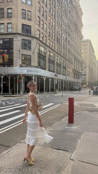 Emma Burnze Nude Leaks OnlyFans Photo 5